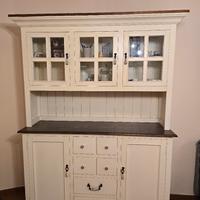 Credenza in legno bianca
