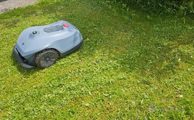 robot tagliaerba 