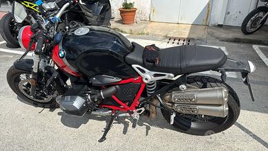 Bmw R nineT option 719