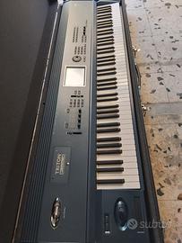 Korg Triton Extreme 88 tasti pesati