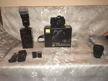 KIT  FOTOCAMERA REFLEX  NIKON  D7100 + ACCESSORI