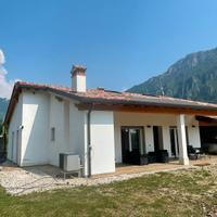 Villa singola. Velo d'Astico. Recentissima A4