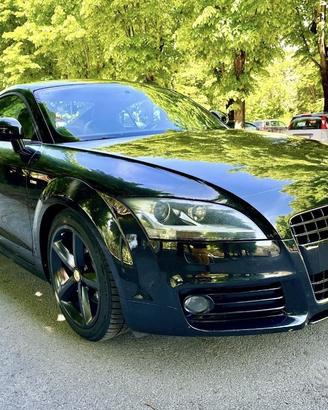 Audi TT Coupè 2.0 tfsi Advanced s-tronic S-Line