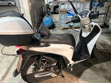 HONDA  SH 150