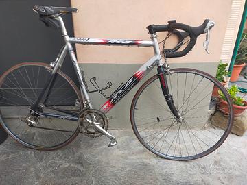 bici da corsa RCB