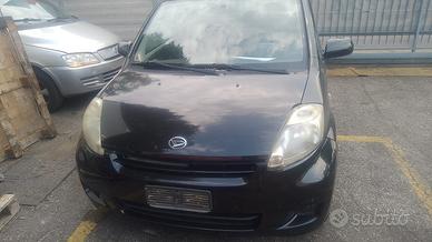 DAIHATSU SIRIO C/MOTORE 1KR PER RICAMBI