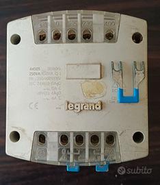 Trasformatore 230/400 a24/48V.AC