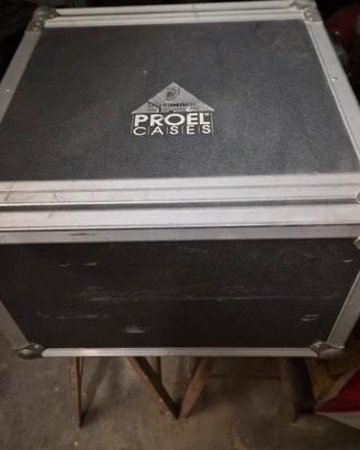 mixer beringher effetti voce e chitarra e case 