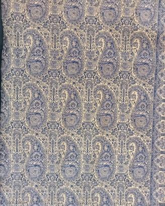 La bellezza della tradizione nei fili del Termeh