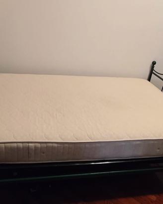 Letto da una piazza e mezza