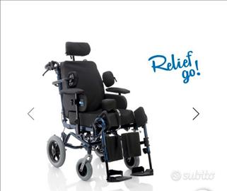 Carrozzina per anziani e disabili