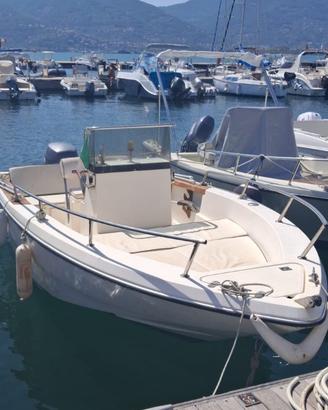 Barca Capelli 5,10 metri Yamaha 80 CV