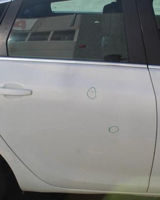 PORTIERA POSTERIORE DESTRA OPEL Astra J 13285611 (