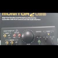 Monitor  2 USB BEHERINGER