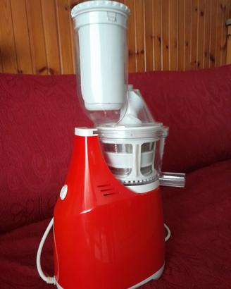 centrifuga per succhi di frutta e verdura 