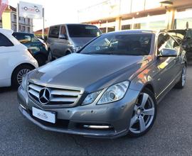 MERCEDES-BENZ E 250 CDI Coupé BlueEFFICIENCY