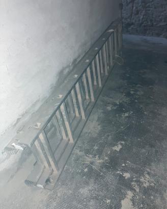 Scala in alluminio allungabile