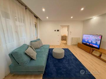 Bilocale a Lesa - Solo Transitori