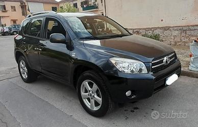 Toyota RAV 4 RAV4 2.2 D-4D 136 CV