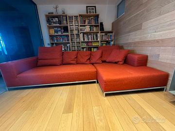 Divano B&B modello George design Antonio Citterio