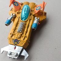 Spaceship robot diaclone