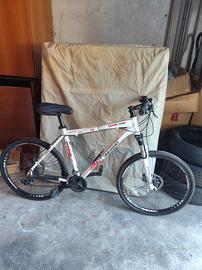 MTB Whistle Front ruote da 27"