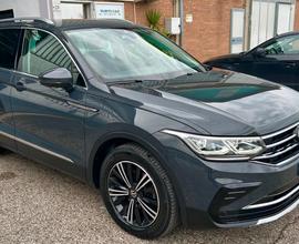 Volkswagen Tiguan 2.0 TDI 150 CV SCR DSG Elegance