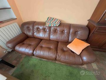Divano e poltrona vintage anni '80