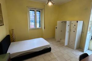 Camera x solo studente uomo