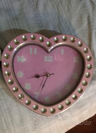 Orologio cuore rosa 