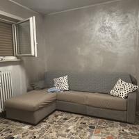 DIVANO CON PENISOLA COMPONIBILE