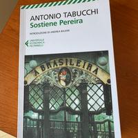 Sostiene Pereira (Italian Edition)