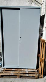 armadio in metallo 120x45xh200 riverniciato
