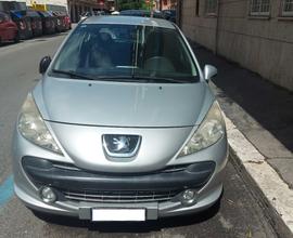 Peugeot 207 - 2009