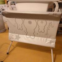 Fasciatoio con vasca da bagno