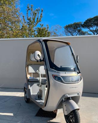 TRILUX HANIU TRIPOSTO ELETTRICO *trattabile