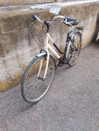 BICI DA DONNA CON CAMBIO SHIMANO