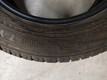 Gomme invernali Nokian WR SUV 4 215 65 17