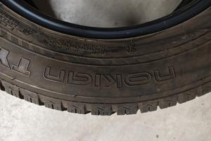 Gomme invernali Nokian WR SUV 4 215 65 17