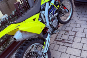 Suzuki rmz 250