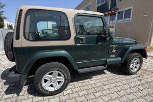 Jeep wrangler tj 4.0 sahara
