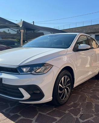Polo 1.0 style 95cv