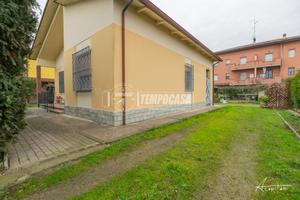 CASA INDIPENDENTE CON GIARDINO