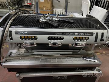 Macchina caffe professionale Faema enova