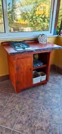 Mobile con piano cottura a GPL 