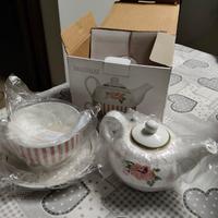 Teiera con tazza Brandani nuovo 