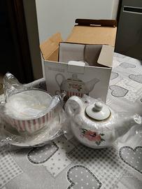 Teiera con tazza Brandani nuovo 