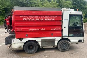 Autospurgo macchina operatrice