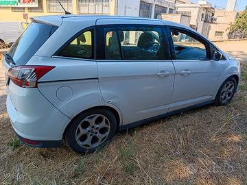 Ford C-Max 2.0 TDCi 163CV Powershift Titanium