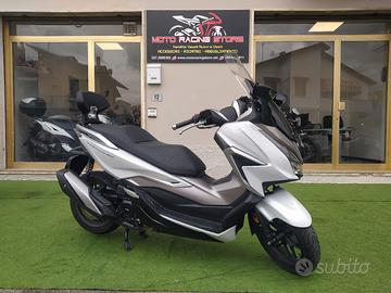 HONDA  Forza  350